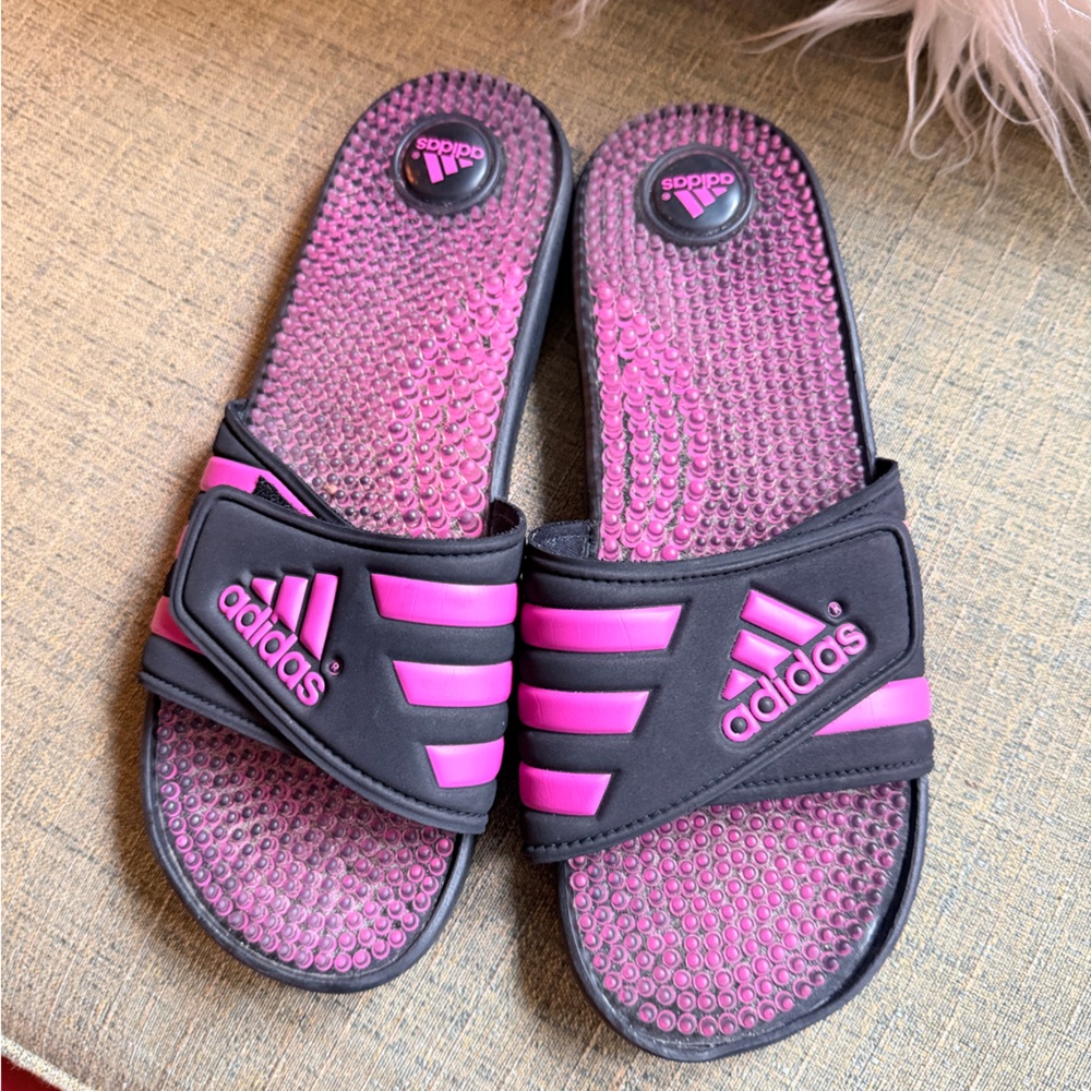 Adidas Adissage Slides Black Pink Massage Sandals Size 10 Women’s